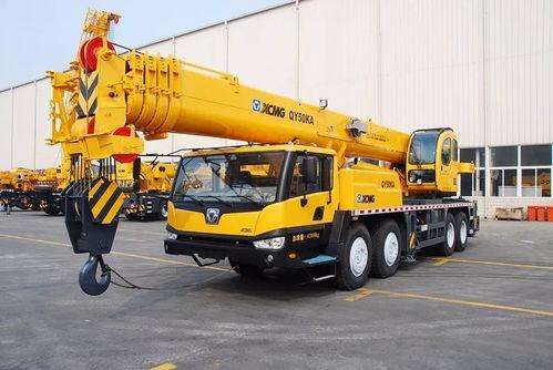 国产吊车吊重比拼图片视频,视觉盛宴见证实力较量