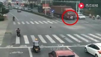 国产轿车下泥坡视频大全,性能与稳定性的极限对决