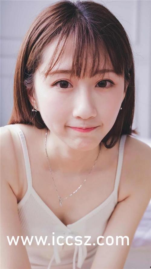 国产女模在线实拍视频,镜头下的时尚魅力